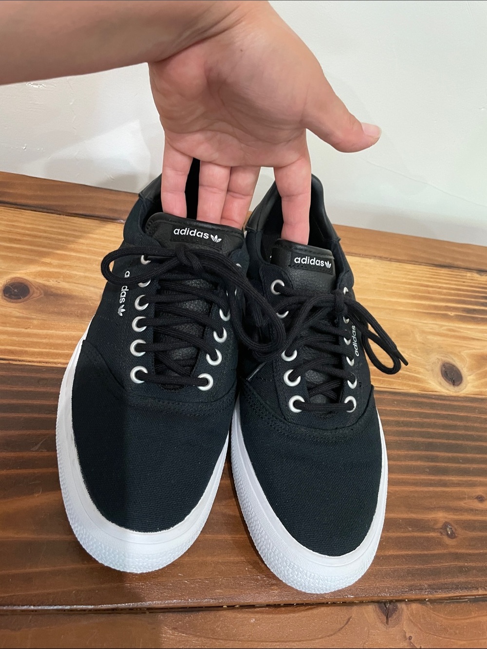 Adidas 3MC Core Black White Sneakers Men’s Sz 8 Skateboard Shoes Low Top G54662 - Picture 4 of 11